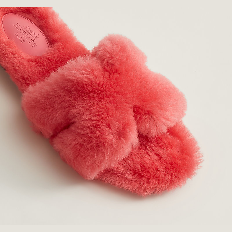 Hermes fluffy discount sandals